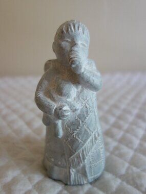 Vntg 1998 ISABEL BLOOM Greenish Hue Concrete Art Figurine Angel Girl w/ Teddy Be